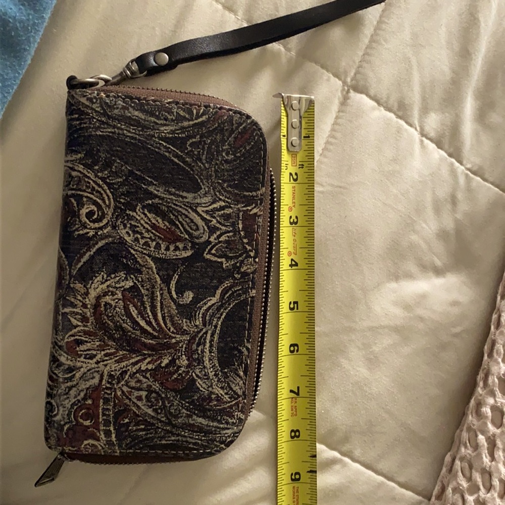 Patricia Nash zip around wallet death paisley